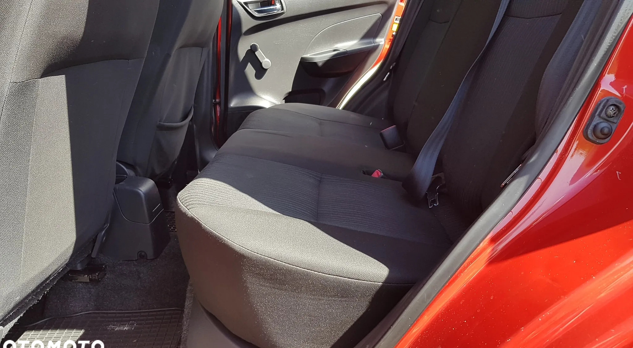 Suzuki Swift cena 25400 przebieg: 83000, rok produkcji 2011 z Proszowice małe 704